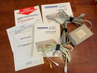 Commodore 64C Computer 3