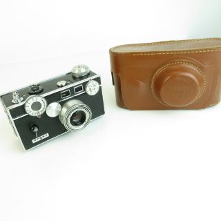Argus C3 " The Brick " 35mm Film Camera W/ Case - Black Vintage Camera