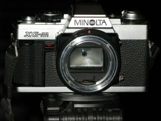 Vintage Minolta XG - M 35mm SLR Camera with 2 Lenses,  Flash and Case 3