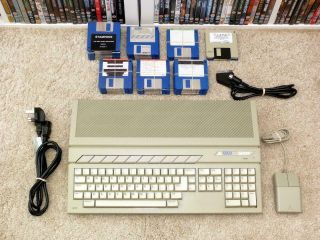 Atari 520 St Fm Computer With Mouse / Power Lead / Scart / Software