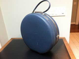 Vtg American Tourister Blue Tiara 17 " Round Hard Side Suitcase Hat Train