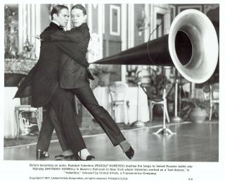 1977 Vintage Photo Ballet Dancers Rudolf Nureyev Anthony Dowell In " Valentino "