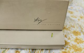 Apple Iigs Woz Limited Edition A2s6000 Part 825 - 1267 - A Powers Up But
