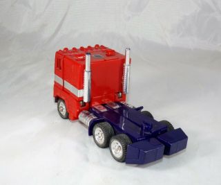 Vintage Transformers G1 Optimus Prime Figure 4