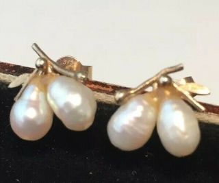 Vintage Jewellery Gorgeous 9 Carat Gold & Freshwater Pearl Earrings - Pierced