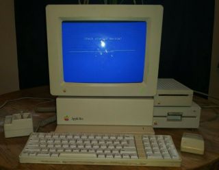 Apple Ii Gs Computer Model A2s6000 With 3 - 5.  25 " Floppy Drives Joystick