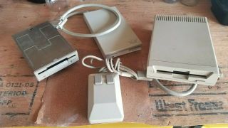 Commodore Amiga 1011,  Roctek Rf - 382c,  Chinon Fb - 354 External Disk Drives & Mouse