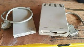 Commodore Amiga 1011,  Roctek RF - 382C,  Chinon FB - 354 external disk drives & mouse 4