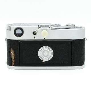 Leica M3 (Single Stroke) 35mm Range Finder Camera 3