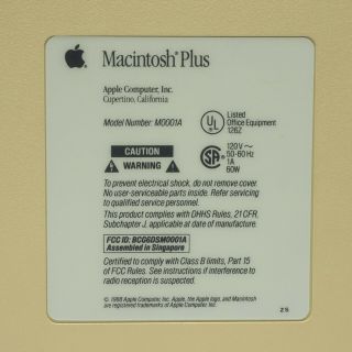 Apple Macintosh Plus M0001A Computer with Box and System Disks 7