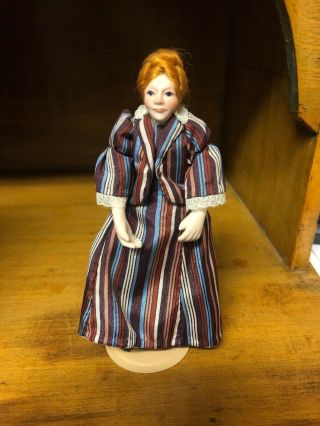 Vintage Sylvia Lyons Miniature Porcelain Dollhouse Doll In 1:12 Scale Lady