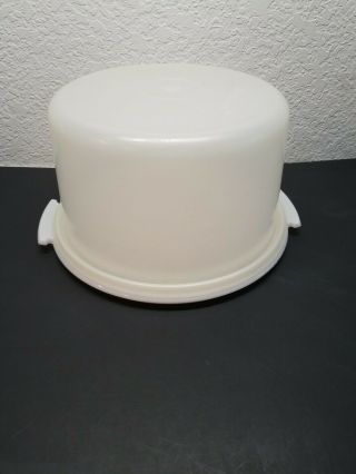 Vintage 10 " Round White Tupperware Cake Carrier Taker Sheer Lid 684