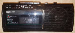 Vintage Sony Cfm - 130 Portable Am/fm Radio Cassette Player/recorder