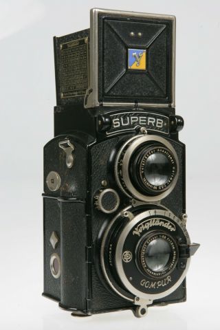 1933 Art Deco Voigtlander TLR Medium Format 120 Roll Film Camera Skopar 4