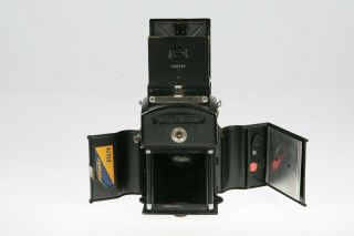 1933 Art Deco Voigtlander TLR Medium Format 120 Roll Film Camera Skopar 8