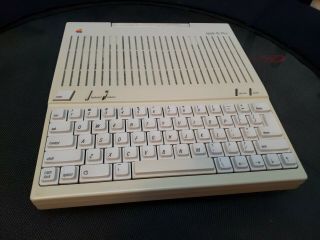 Apple IIc,  in Apple Carrying Case 4