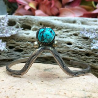 Vintage Dainty Navajo Sterling Silver Turquoise Cuff Bracelet Old Pawn Wow L@@k