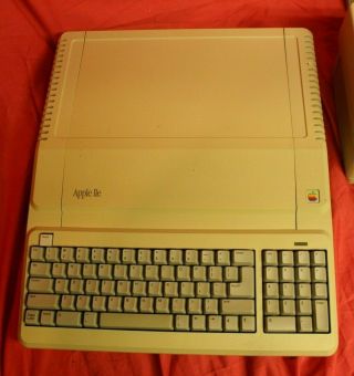 Apple Iie Platinum A2s2128 Fully And