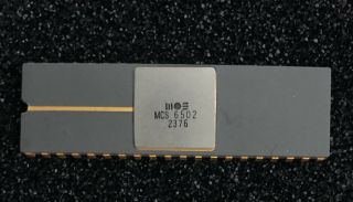 Mos Mcs 6502 Cpu Ic Date Code 2376 Apple 1 Ceramic Grey