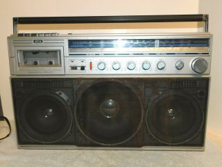 Vintage 80s Magnavox D8443 Power Player,  5 Speaker System Boombox,  But