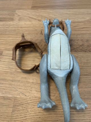 Vintage Star Wars Empire Strikes Back Hoth Tauntaun (with open belly) 4