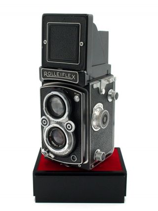 Rolleiflex 3.  5 TLR Film Camera,  Tessar 75mm Lens 0258 3