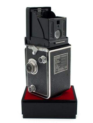 Rolleiflex 3.  5 TLR Film Camera,  Tessar 75mm Lens 0258 4