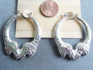Vintage Nos Pr 2 " Old School Hollow Hoop Horse Head Silver Tne Pcd Earrings D48