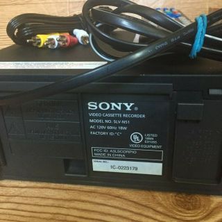 VTG Sony SLV - N51 Black VCR/VHS Player w/ Remote,  AV Cable & VHS Tape - 8