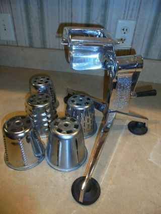Vintage (1968) Saladmaster Food Chopper With 5 Cones & Finger Guard - Very Good