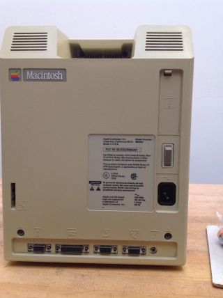 1984 Apple Macintosh Model M001,  128k Model,  400K Computer,  (The) 8