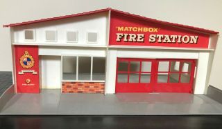 Vintage Matchbox Lesney Mf1 Fire Station Red Roof Building W/ Box
