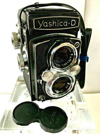 Classic Yashica D Tlr 120 Roll Film Camera - In