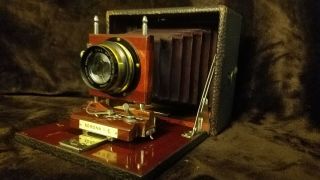 Antique Gundlach Optical Korona Ll E.  Folding Camera,  Red Bellows,  Zeiss Lens