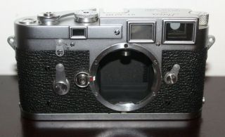 Leica M3 Early Double Stroke Rangefinder Camera Body With Case 2