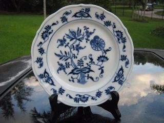Vintage 8.  75 " Collector Dinner / Lunch Plate In Blue Danube By Blue Danube