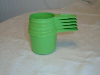 6 Piece Set Vintage Tupperware Apple Green Measuring Cups Vgc