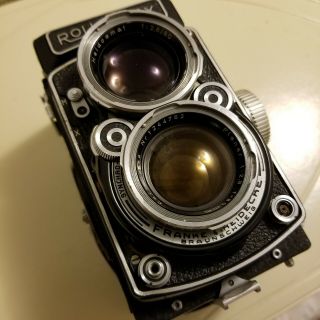 Rolleiflex 2.  8c 80mm Carl Zeiss lens 6x6 TLR camera 5