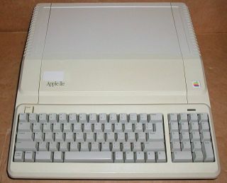 Apple Iie Computer A2s2128 //e,  Drive Controller & Memory Cards Clean/tested