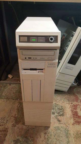 Amiga 3000t - 040
