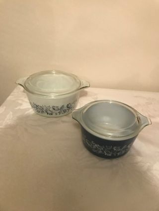 Vintage Pyrex Blue & White Colonial Mist Casserole Dishes With Lids 474 - B,  473 - B 2