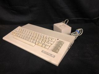 Commodore 64c Personal Computer