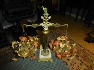 Vintage Scales Of Justice Brass Marble Base Decorative Scale W/ Faux Flowers Vg