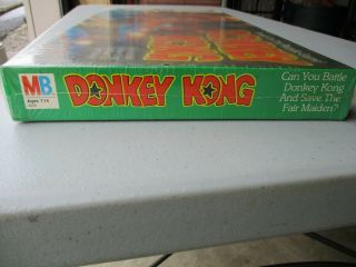 Vintage Rare DONKEY KONG BOARD GAME Milton Bradley 1982 Nintendo NIB 2