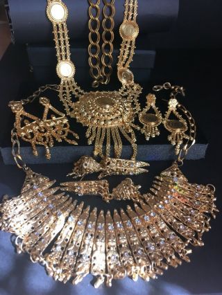 House Jewellery Vintage/retro Asian /indian Listing As Gold Tone
