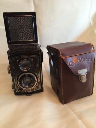 Rolleicord 1933 Art Deco Camera,  Triotar Lens 1:4.  5,  P=7.  5cm Serial 034538 8