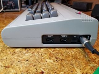 Commodore 64 Silver Label Early Model - with Power Supply 2