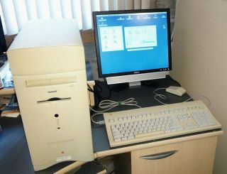 Apple Macintosh Performa 6400/180 M3548 W/ Adb Keyboard & Mouse