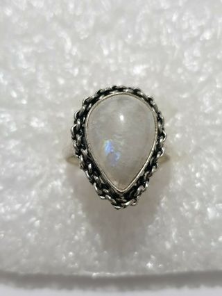 A Fine Vintage Moonstone Solid Silver Ring Marked 925 Ring Size M1/2 N