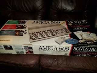 Commodore Amiga 500.  Complete NOS 2